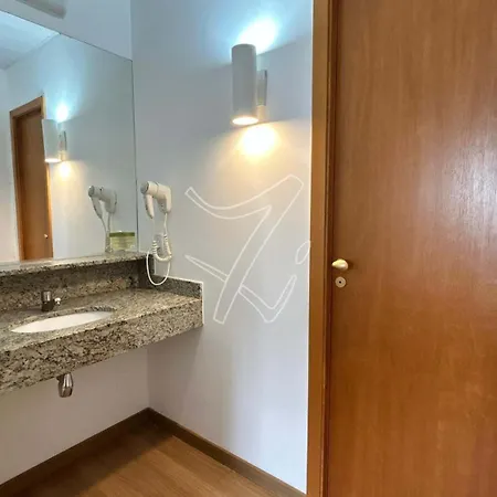 Flat Particular - Giardino - Turismo Apartment Rio Quente Room photo